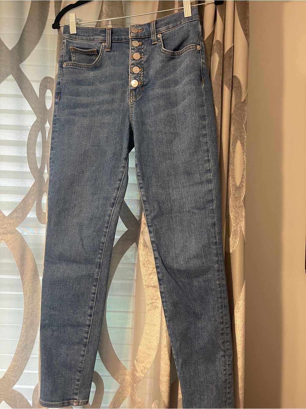 Madewell Women’s Blue High-Rise Button-Fly Jeans